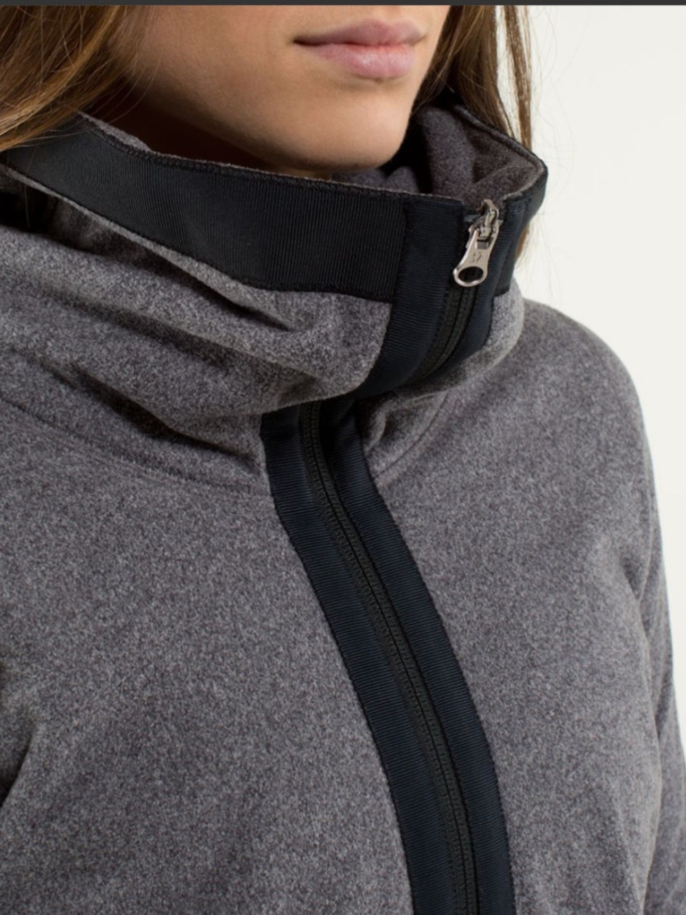 LULULEMON Women's Grey Quarter Zip Fleece Sweater - Picture 4 of 16